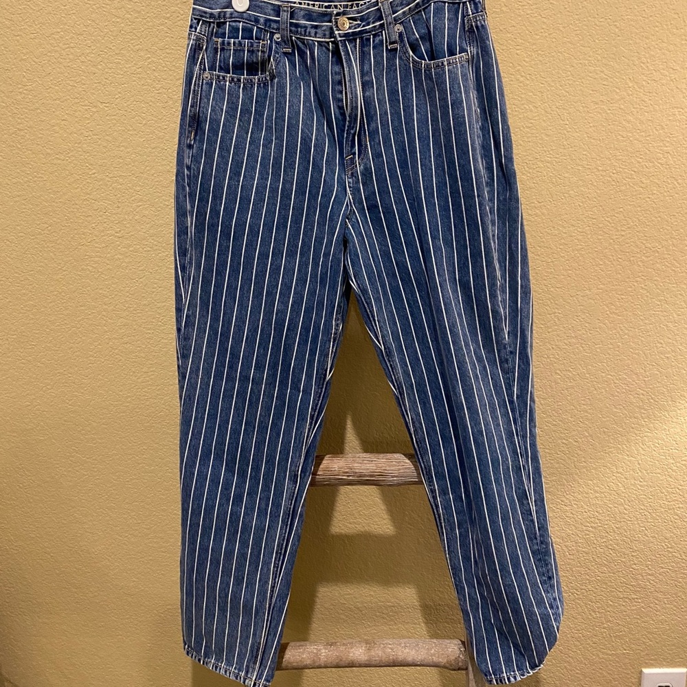 American Eagle Mom jean